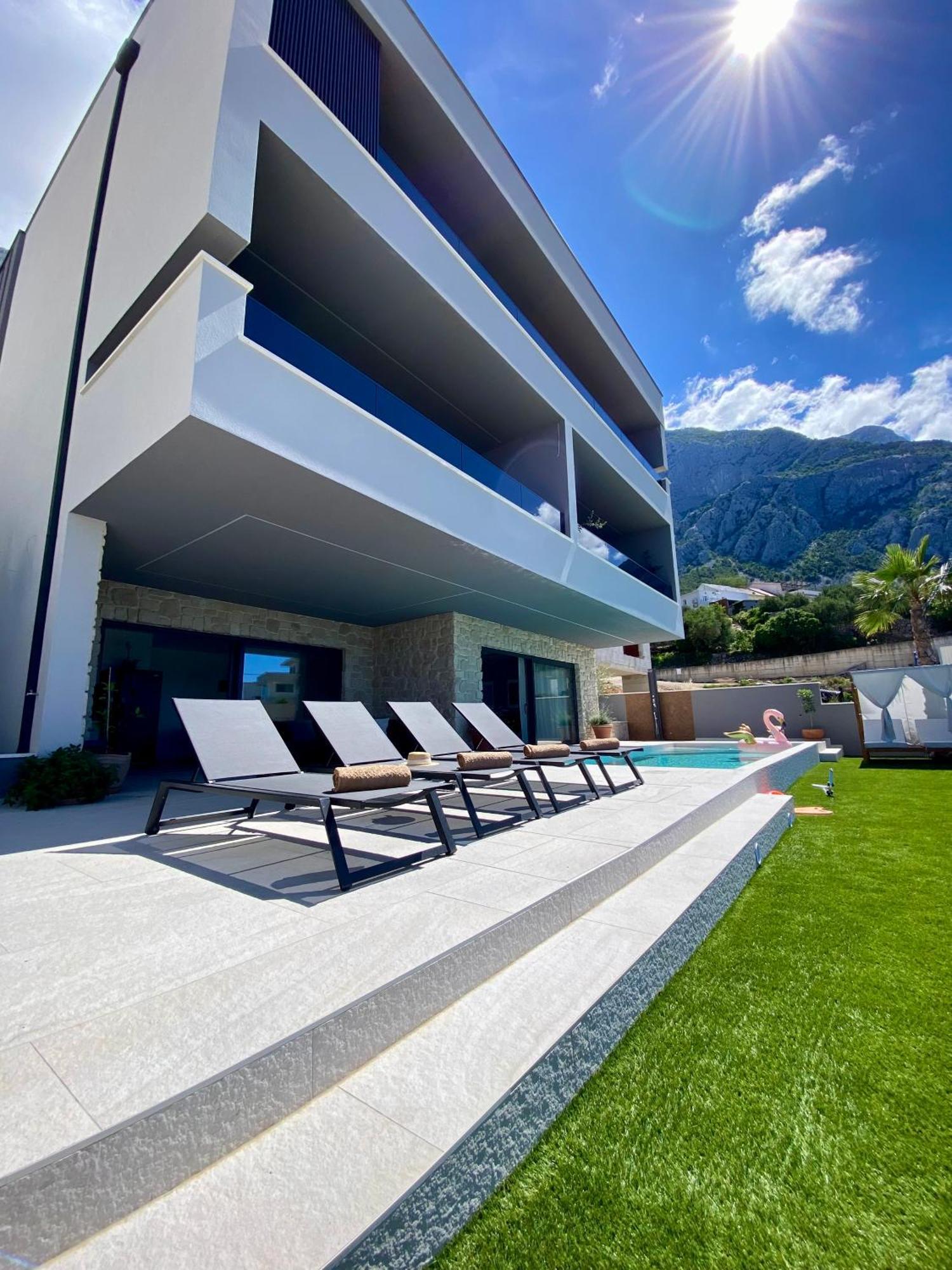 Villa 5 マカルスカ エクステリア 写真