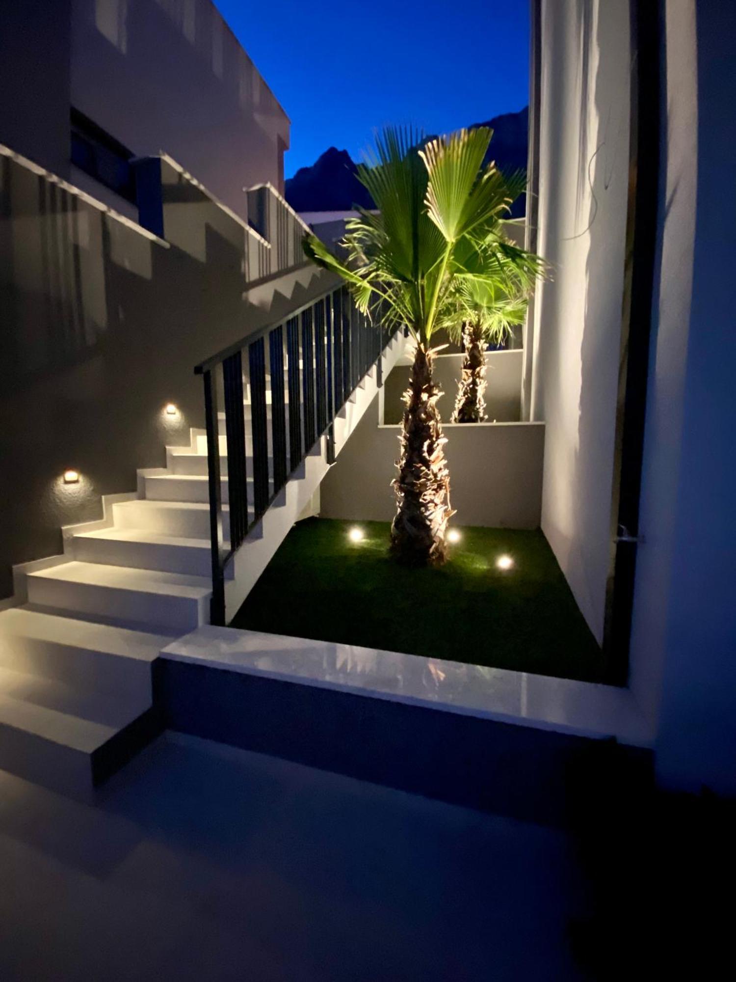 Villa 5 マカルスカ エクステリア 写真